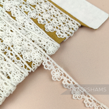 Dew Flower 15mm Vintage 1950/60ss Ivory Cotton Guipure Lace - 1m