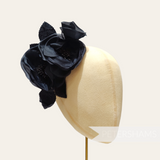 'Clare' Triple Silk Blossoms and Bud Hat Flower Mount