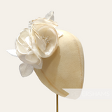 'Clare' Triple Silk Blossoms and Bud Hat Flower Mount